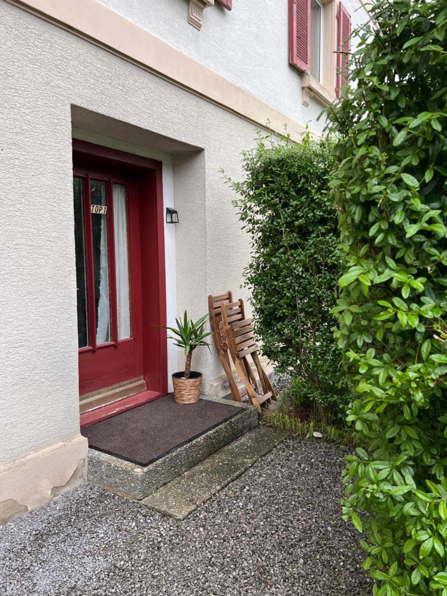 Kleines Nest Im Zentrum, Eigener Eingang, Parkplatz, Kostenloses Wlan Dornbirn Exterior foto