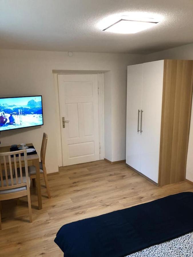 Kleines Nest Im Zentrum, Eigener Eingang, Parkplatz, Kostenloses Wlan Dornbirn Exterior foto